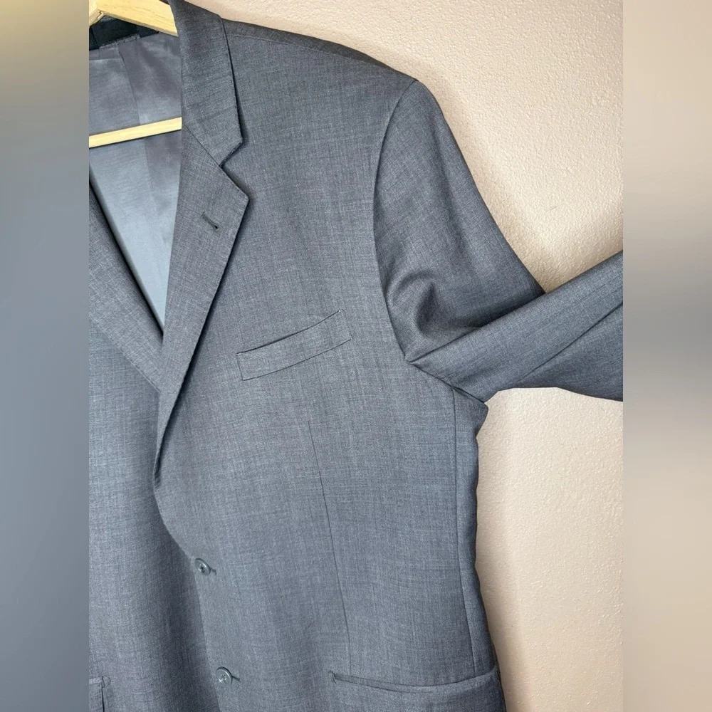 Baroni Men's Gray 100% Wool Classic Suit Coat Blazer Size 46L Special Event